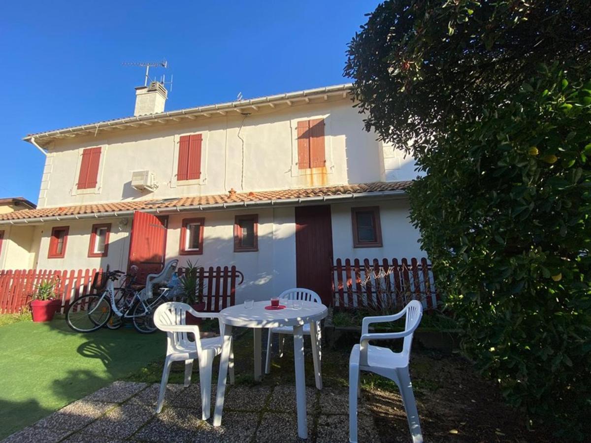 Maison De Charme A 100M De La Plage, 2 Chambres, Cour Commune Et Animaux Acceptes - Fr-1-413-116 Capbreton Exterior foto